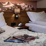 De 3* Champoluc