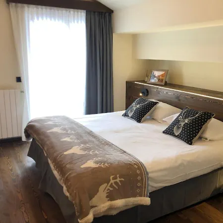 Hotel De 3*