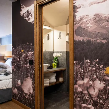 Hotel De 3*