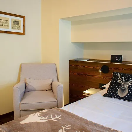De Hotel 3*