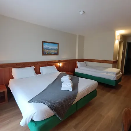 De 3* Champoluc