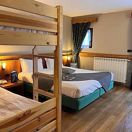 De Hotel 3*